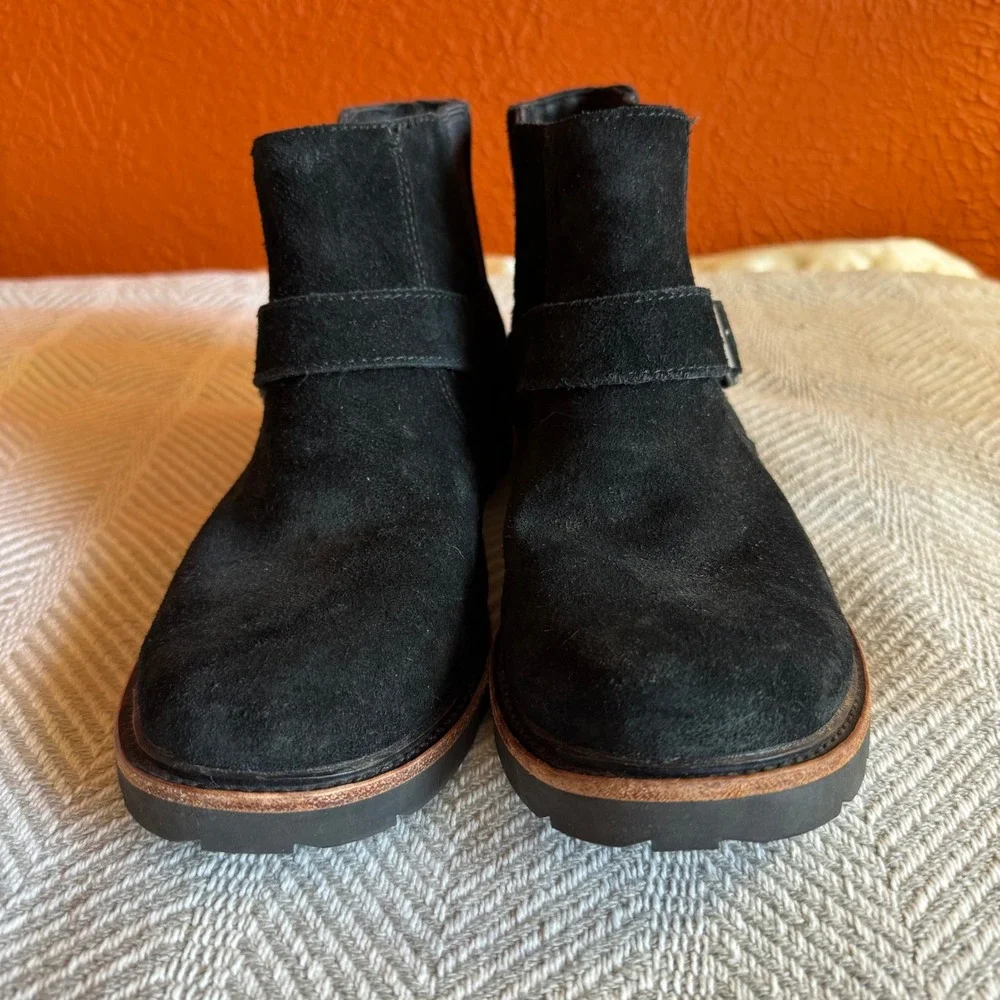 LL Bean Womens Black Suede Ankle Boots Buckle Chelsea Moto Booties 8M
